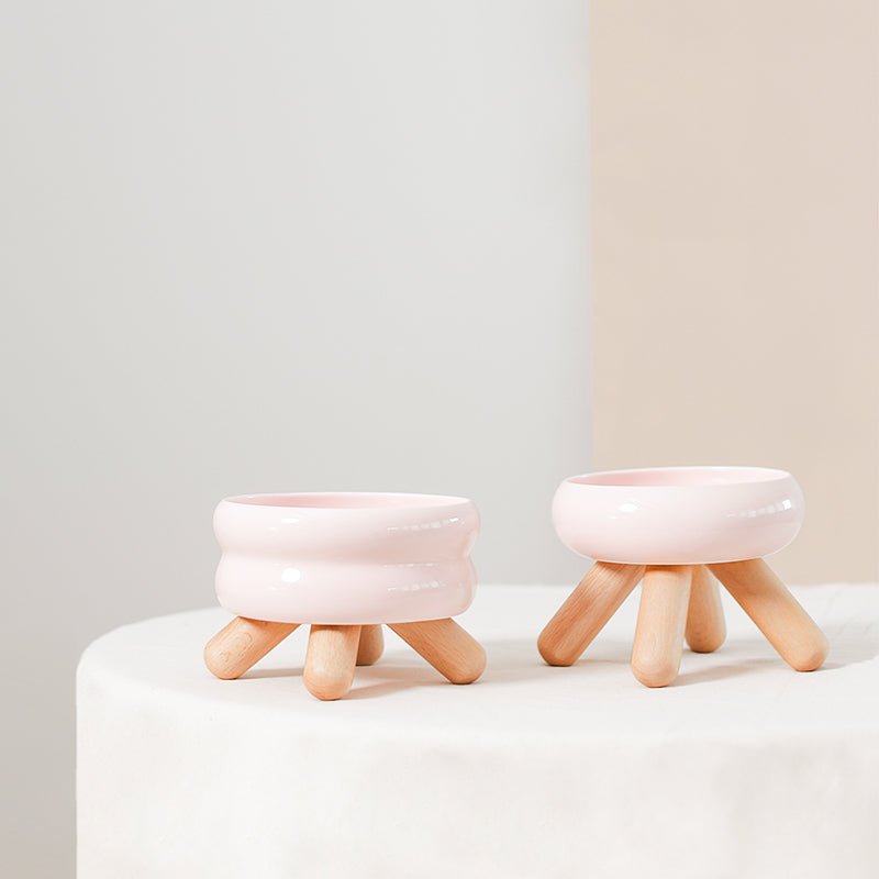 Futterschale aus Keramik